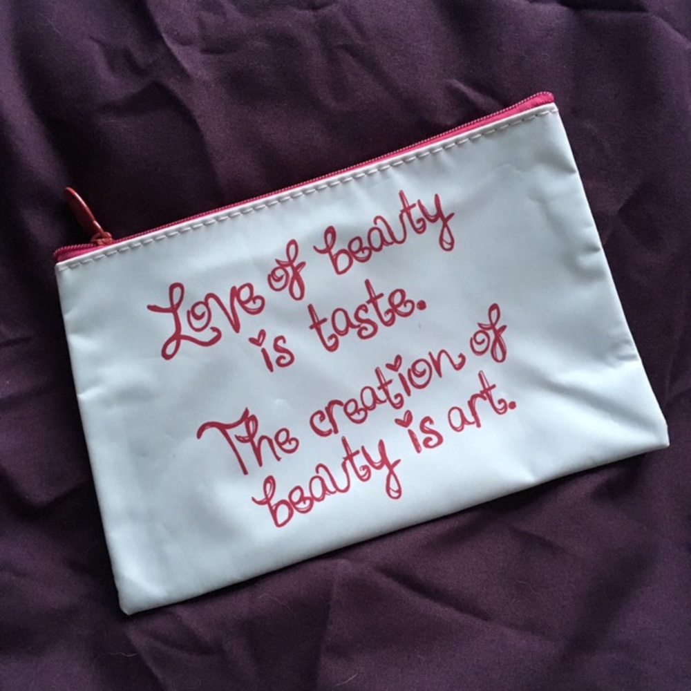 Love Ipsy Case
